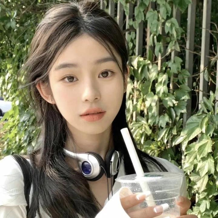 娘娘稳定发挥六宫都要倒霉